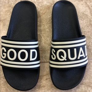 NWOT Good American Good Squad Slides